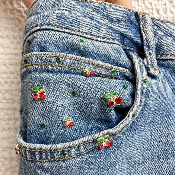 F21 custom red rhinestone‎ flared wide leg jeans - Picture 4 of 10